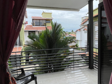 Increible casa en venta de tres niveles en la mejor ubicación de villavicencio!
