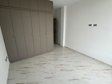 Venta de casa urbanización San Antonio