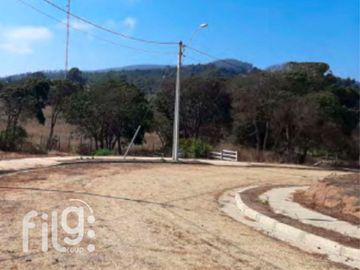 VENDO TERRENO EN CONDOMINIO SECTOR MAITENCILLO