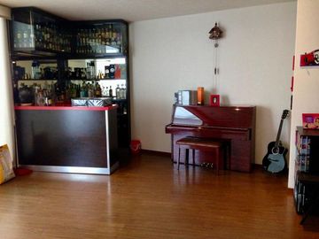 Cd. Satelite, AltoDomani