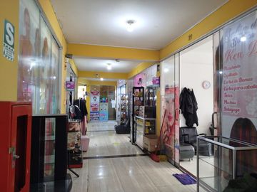 VENTA DE LOCAL COMERCIAL CHOSICA GALERÍA ECHENIQUE