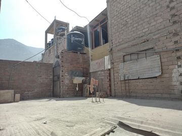 VENTA CASA CHOSICA SAN FERNANDO BAJO EN INTERIOR SIN COCHERA