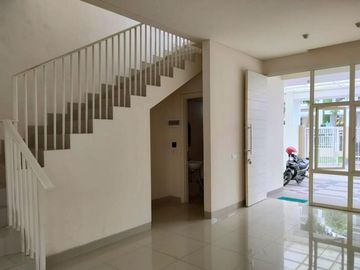 Rumah Griya Galaxy Surabaya SHM Siap Huni dkt MERR OERR Radial Road Rungkut