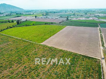 Venta De Terreno En Aucullama
