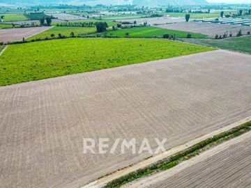 Venta De Terreno En Aucullama
