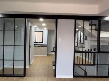3-Storey Townhouse w/ 3-Bedrooms for Sale in Malinao, Pasig City