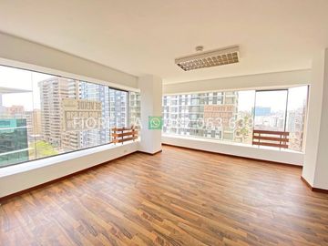 ALQUILO OFC. REMODELADA, VISTA PANORÁMICA – PARDO MIRAFLORES