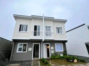 Affordable House & Lot @ Richwood Toledo
