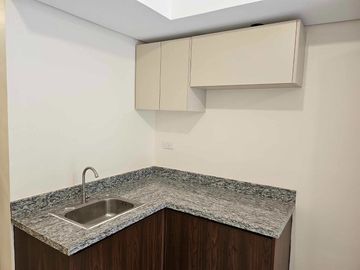 🌟 Balai de Selendra: Studio Unit for Sale at Victoria Tower – 6th Floor 🌟