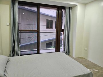 🌟 Live in Comfort and Style at City Hub Condominium! 🌟