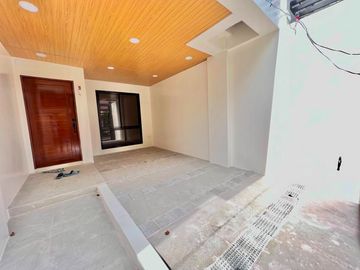 Brand new duplex house and lot located inside Pilar Village, Las Pinas