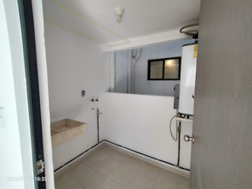 Departamento en VENTA, VISTA PANORAMICA,segundo nivel en Claustros del Campestre III.