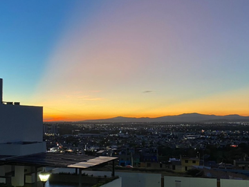 Departamento en VENTA, VISTA PANORAMICA,segundo nivel en Claustros del Campestre III.