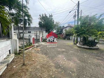 Rumah Dijual di Komplek Perumahan Griya Kencana, Ciledug, Tidak Banjir