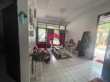 Rumah Dijual di Komplek Perumahan Griya Kencana, Ciledug, Tidak Banjir