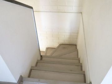 SE VENDE CASA EN BARRIO LAS ROSAS, MAIPU
