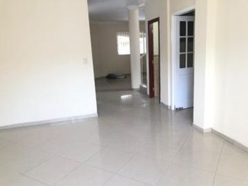 Venta de Casa Via a la Costa Portal al Sol - Mariuxi Rugel