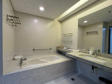 FOR SALE - Fully Furnished Unit in Laguna Tower, The Residences at Greenbelt, Makati City