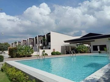 Affordable 1 Bedroom unit at Almond Drive Condo