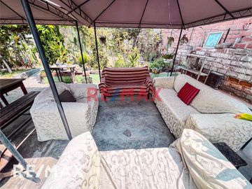 VENTA DE CASA EN SAN JUAN DE LURIGANCHO CAMPOY CON AMPLIO JARDIN 506 M2