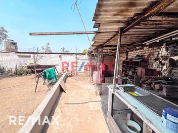 VENTA DE CASA EN SAN JUAN DE LURIGANCHO CAMPOY CON AMPLIO JARDIN 506 M2