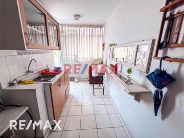 VENTA DE CASA EN SAN JUAN DE LURIGANCHO CAMPOY CON AMPLIO JARDIN 506 M2