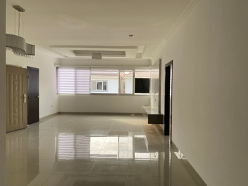 Departamento en Venta Via a Samborondon Km3,5 ,Urb. Singapur, Ecuador