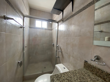 Departamento en Venta Via a Samborondon Km3,5 ,Urb. Singapur, Ecuador