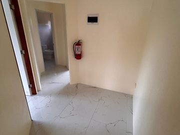 BUILDING FOR SALE!!!! 4 UNIT APARTMENT FURNISHED AND UNFURNISHED