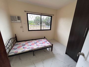 BUILDING FOR SALE!!!! 4 UNIT APARTMENT FURNISHED AND UNFURNISHED