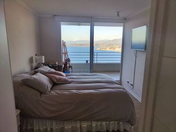 Vendo precioso departamento en sector Costa de Montemar.