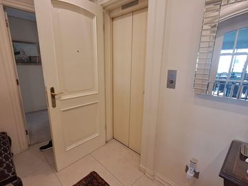 Vendo hermoso PENTHOUSE en 4 Norte con poniente.