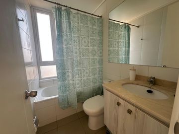 Vendo precioso y moderno departamento en el sector Bosques de Montemar