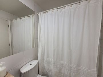 Depto. Ubicado En Sector Av. Los Castaños, Viña Del Mar