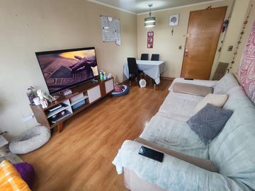 Se vende departamento en calle Limache