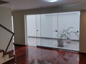 ESPECTACULAR DUPLEX INTERIOR EN 1re PISO, MAGDALENA,2 DOR, EST, DEPOSITO