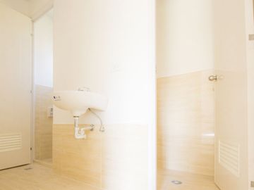RFO Almond Drive Condominium-Studio Unit For Sale 20sqm