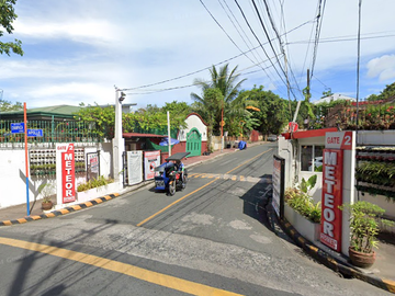 FORECLOSED 6 BEdroom w/ 2 Car Garage House & Lot for Sale in METEOR HOMES Fortune Marikina