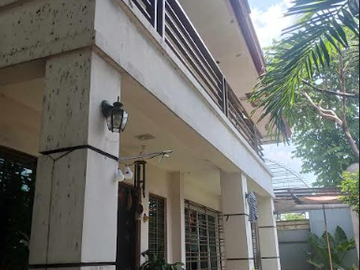 FORECLOSED 6 BEdroom w/ 2 Car Garage House & Lot for Sale in METEOR HOMES Fortune Marikina