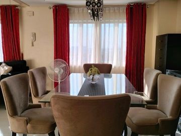 𝐅𝐎𝐑 𝐒𝐀𝐋𝐄: Mckinley Hill Garden Villas - 3 Bedroom Loft Unit, Furnished,148.7 Sqm., 1 Parking Slot, Mckinley Hi