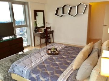 𝐅𝐎𝐑 𝐒𝐀𝐋𝐄: One Shangri- La Place North Tower - 3 Bedroom Unit, 165 Sqm., 1 Parking Slot, Ortigas Center, Mandaluyong City