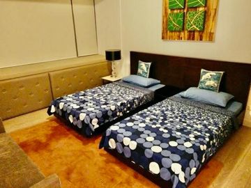 𝐅𝐎𝐑 𝐒𝐀𝐋𝐄: One Shangri- La Place North Tower - 3 Bedroom Unit, 165 Sqm., 1 Parking Slot, Ortigas Center, Mandaluyong City