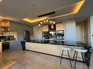 Venta Casa Vila Senza, Lomas de Bellavista