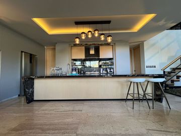 Venta Casa Vila Senza, Lomas de Bellavista