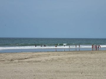 VENTA TERRENO DE PLAYA FRENTE AL MAR EN VICHAYITO