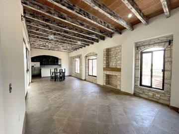 Casa en el centro de San Miguel de Allende con cochera