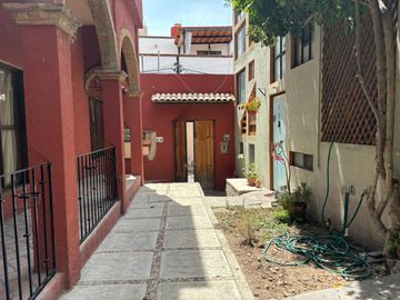 Casa en el centro de San Miguel de Allende con cochera