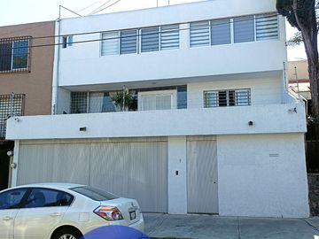 HERMOSA CASA EN VENTA EN COLONIA PROVIDENCIA