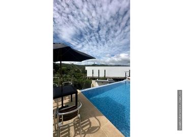 VENDO FINCA EN EL LAGO CALIMA