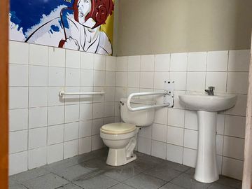 SE VENDE LOCAL O TERRENO